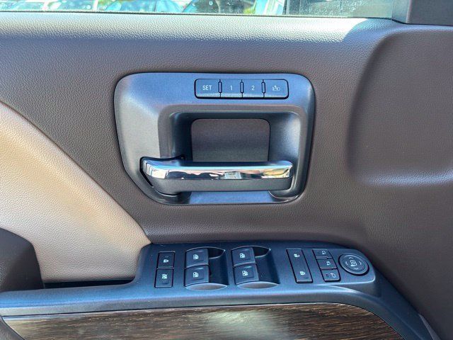 Used 2019 GMC Sierra 3500 Denali w/ Duramax Plus Package AWD/4WD image 17