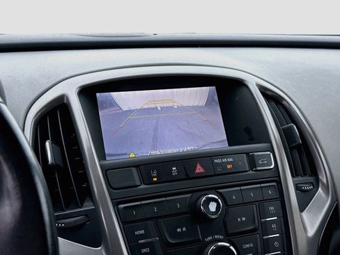 Used 2015 Buick Verano Convenience FWD image 13