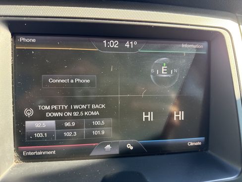 Used 2015 Ford Expedition XLT w/ Equipment Group 202A image 15