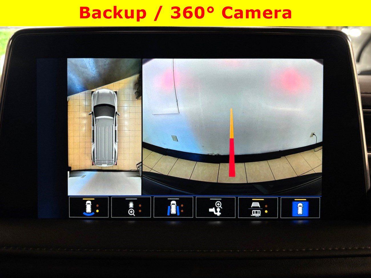 Used 2022 Chevrolet Tahoe Z71 w/ Luxury Package AWD/4WD image 19