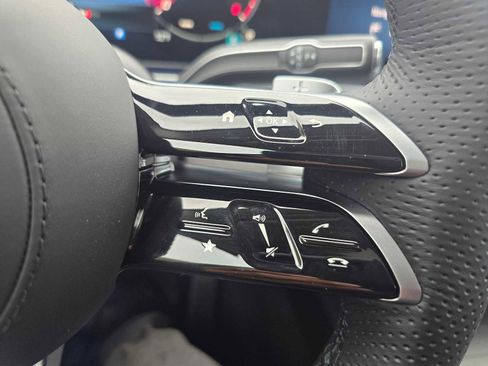 New 2026 Mercedes-Benz GLS 450 4MATIC image 34