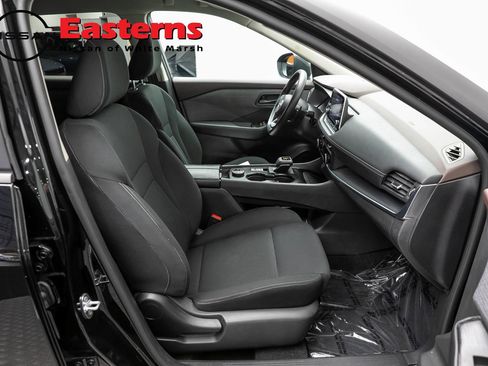 Used 2023 Nissan Rogue S AWD/4WD image 23