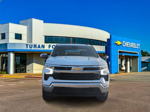 New 2026 Chevrolet Silverado 1500 LT w/ All Star Edition Plus AWD/4WD image 9