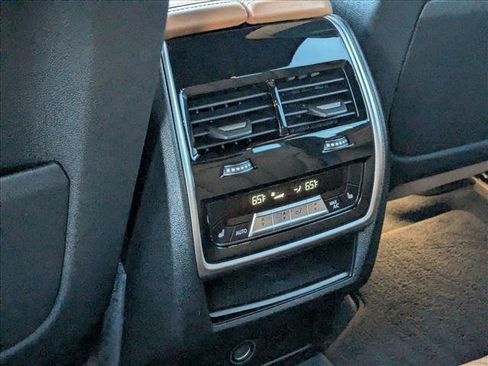 Used 2019 BMW X5 xDrive40i w/ Convenience Package image 20