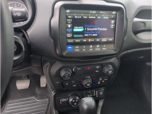 Used 2023 Jeep Renegade Trailhawk image 13