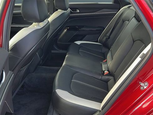 Used 2025 Kia K5 GT-Line w/ GT-Line Premium Package image 8