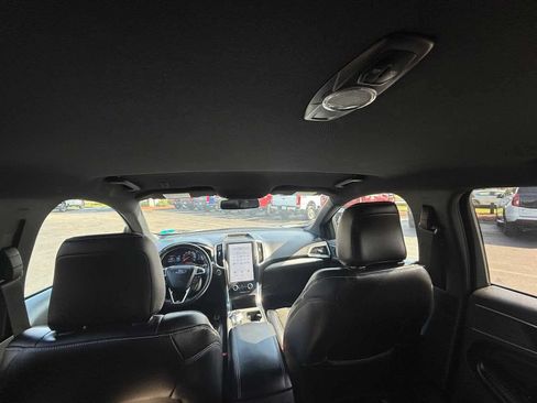 Used 2024 Ford Edge ST AWD/4WD image 13