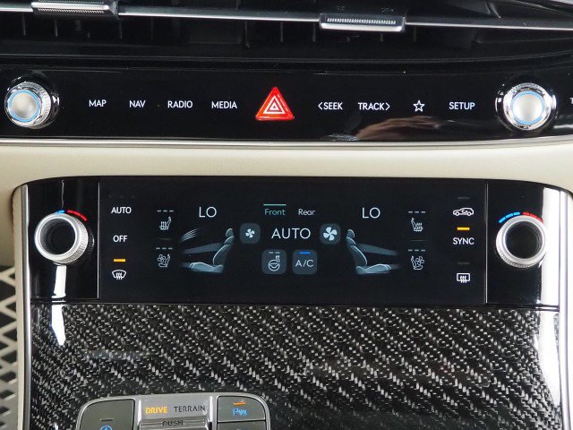 Used 2026 Genesis GV70 AWD 3.5T Sport Prestige image 29