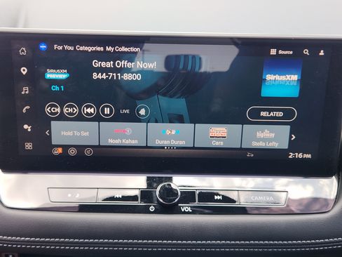 Used 2025 Nissan Rogue SL w/ Tech Package FWD image 19