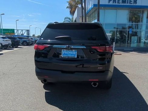 Used 2023 Chevrolet Traverse RS w/ LPO, Cargo Package FWD image 7