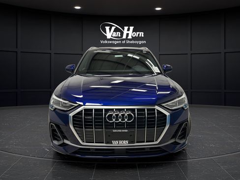 Used 2024 Audi Q3 2.0T Premium w/ Convenience Package AWD/4WD image 8