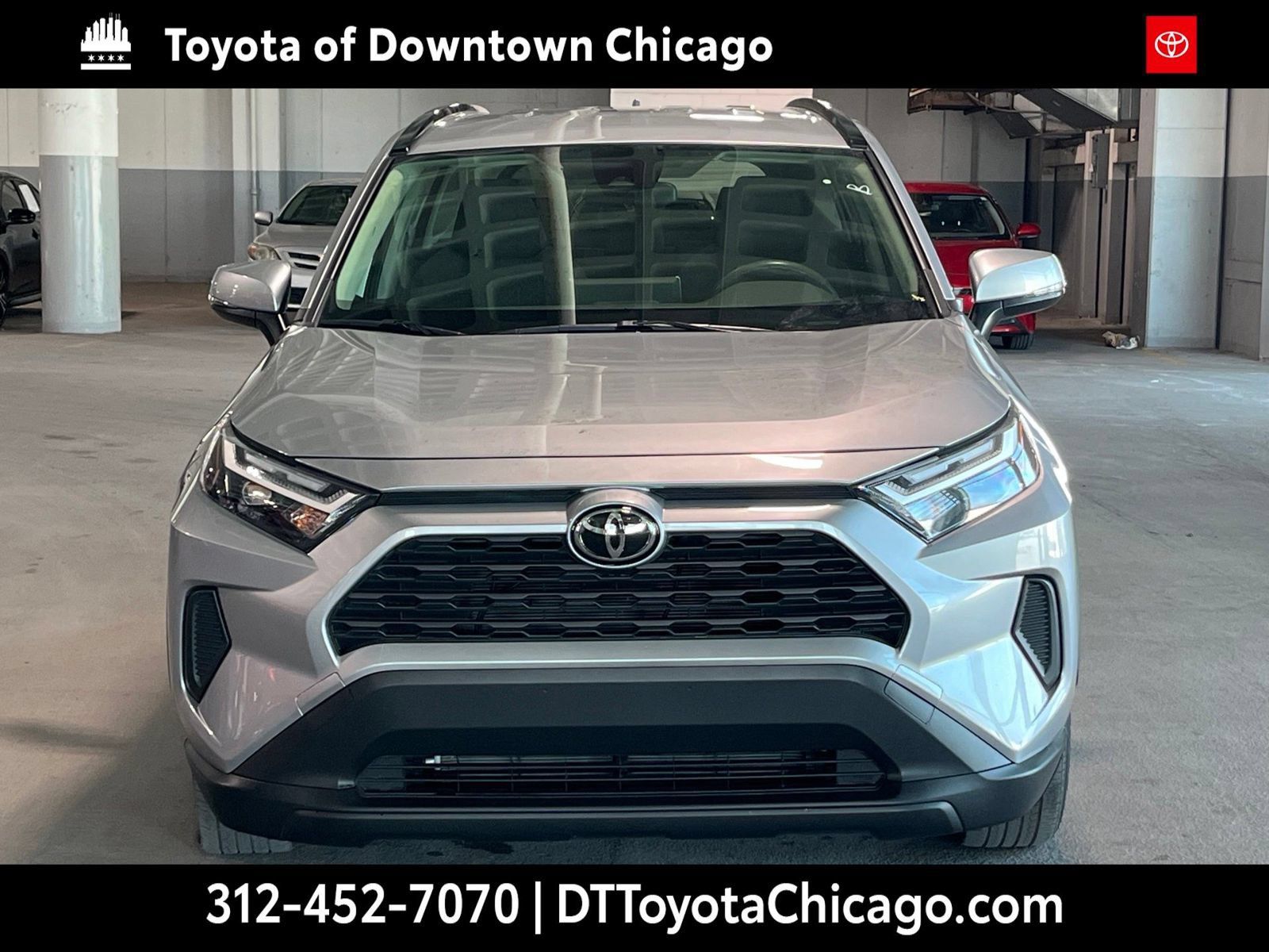 Used 2025 Toyota RAV4 XLE AWD/4WD image 3