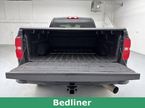 Used 2019 Chevrolet Silverado 3500 High Country w/ Duramax Plus Package image 56