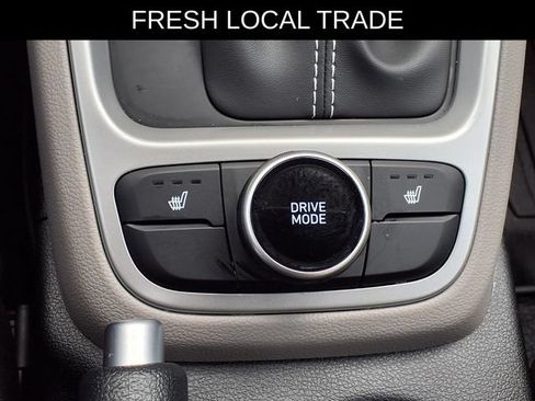 Used 2026 Hyundai Venue SEL FWD image 14