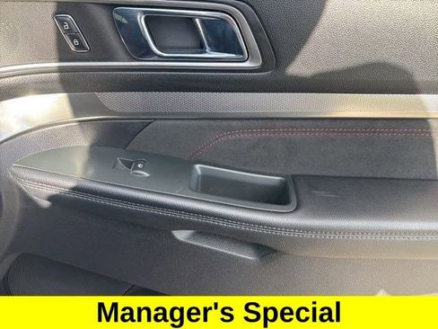 Used 2019 Ford Explorer XLT w/ Equipment Group 202A image 46