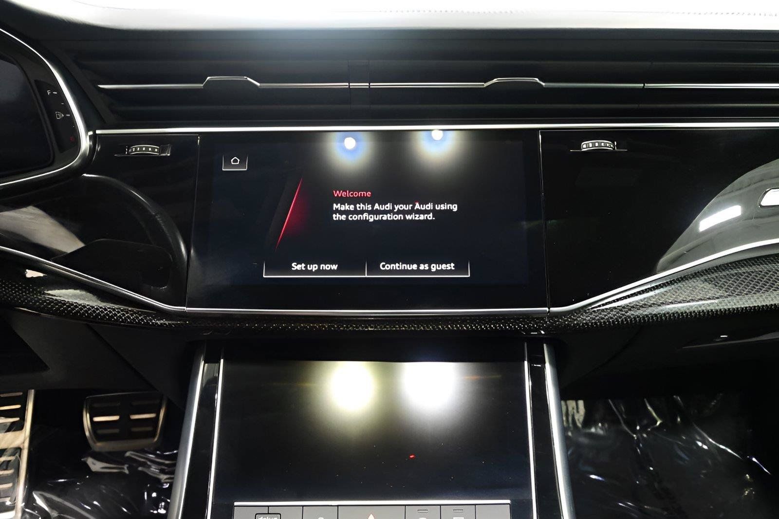 Used 2021 Audi SQ7 Premium Plus w/ Driver Assistance Package AWD/4WD image 25