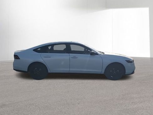 New 2025 Honda Accord SE image 10