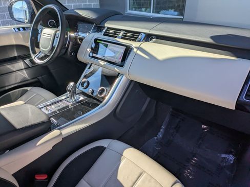 Certified 2021 Land Rover Range Rover Sport HSE Dynamic image 31
