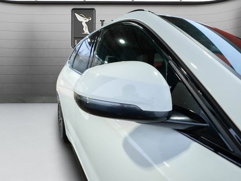 Used 2024 BMW X1 xDrive28i w/ M Sport Package image 12