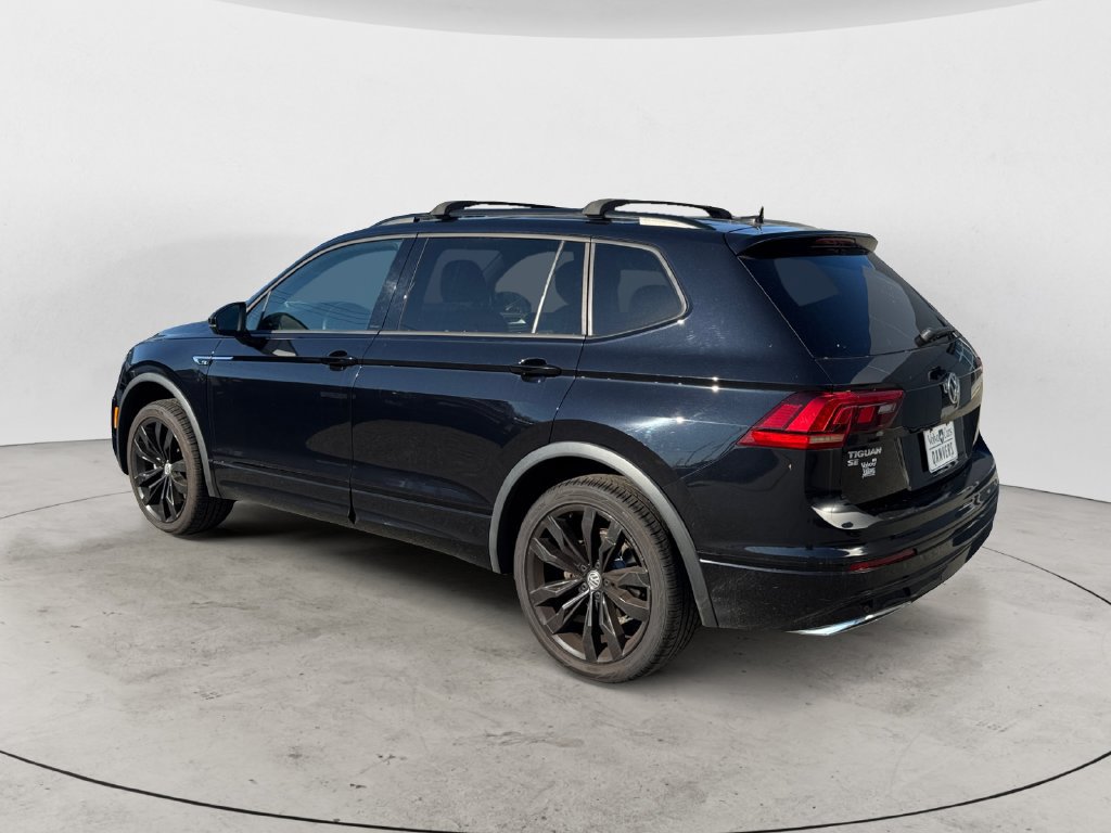 Used 2021 Volkswagen Tiguan SE R-Line AWD/4WD image 3