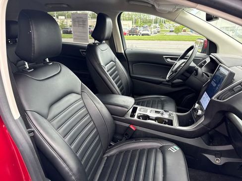 Used 2024 Ford Edge SEL AWD/4WD image 13