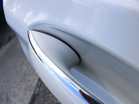 Used 2019 BMW 750i w/ M Sport Package image 50