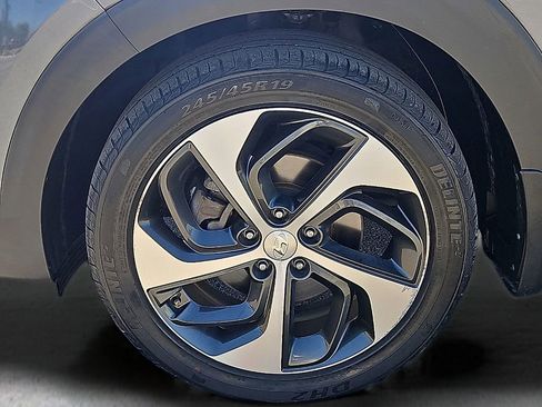 Used 2018 Hyundai Tucson Limited w/ Ultimate Package 02 image 11