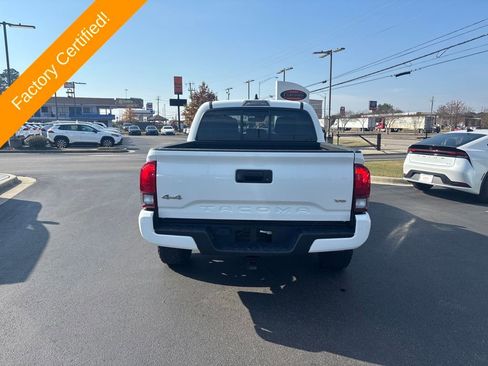 Used 2023 Toyota Tacoma TRD Off-Road image 4