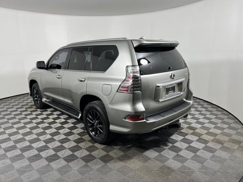 Used 2021 Lexus GX 460 Premium w/ Premium Package AWD/4WD image 3