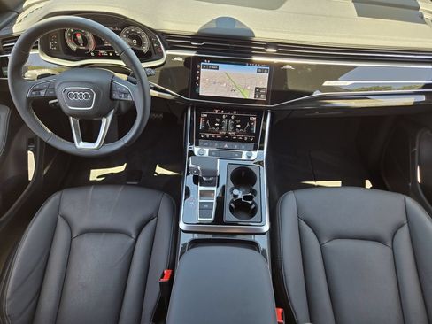 Certified 2025 Audi Q8 Premium Plus AWD/4WD image 34