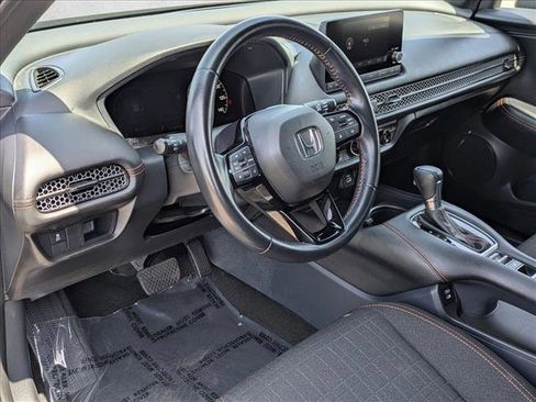 Used 2025 Honda HR-V Sport image 10