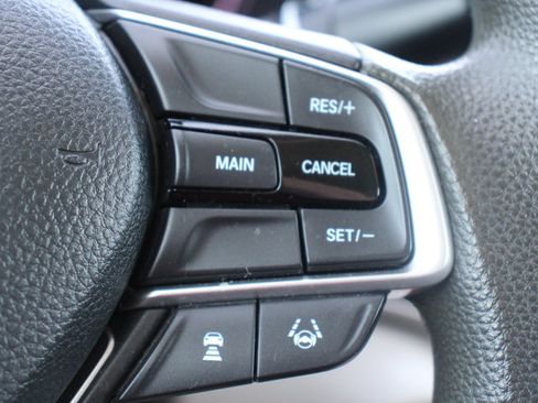 Used 2019 Honda Accord LX image 22