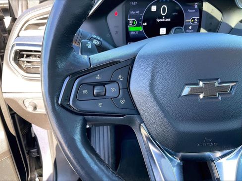 Used 2023 Chevrolet Bolt EUV Premier w/ Sun & Sound Package image 23