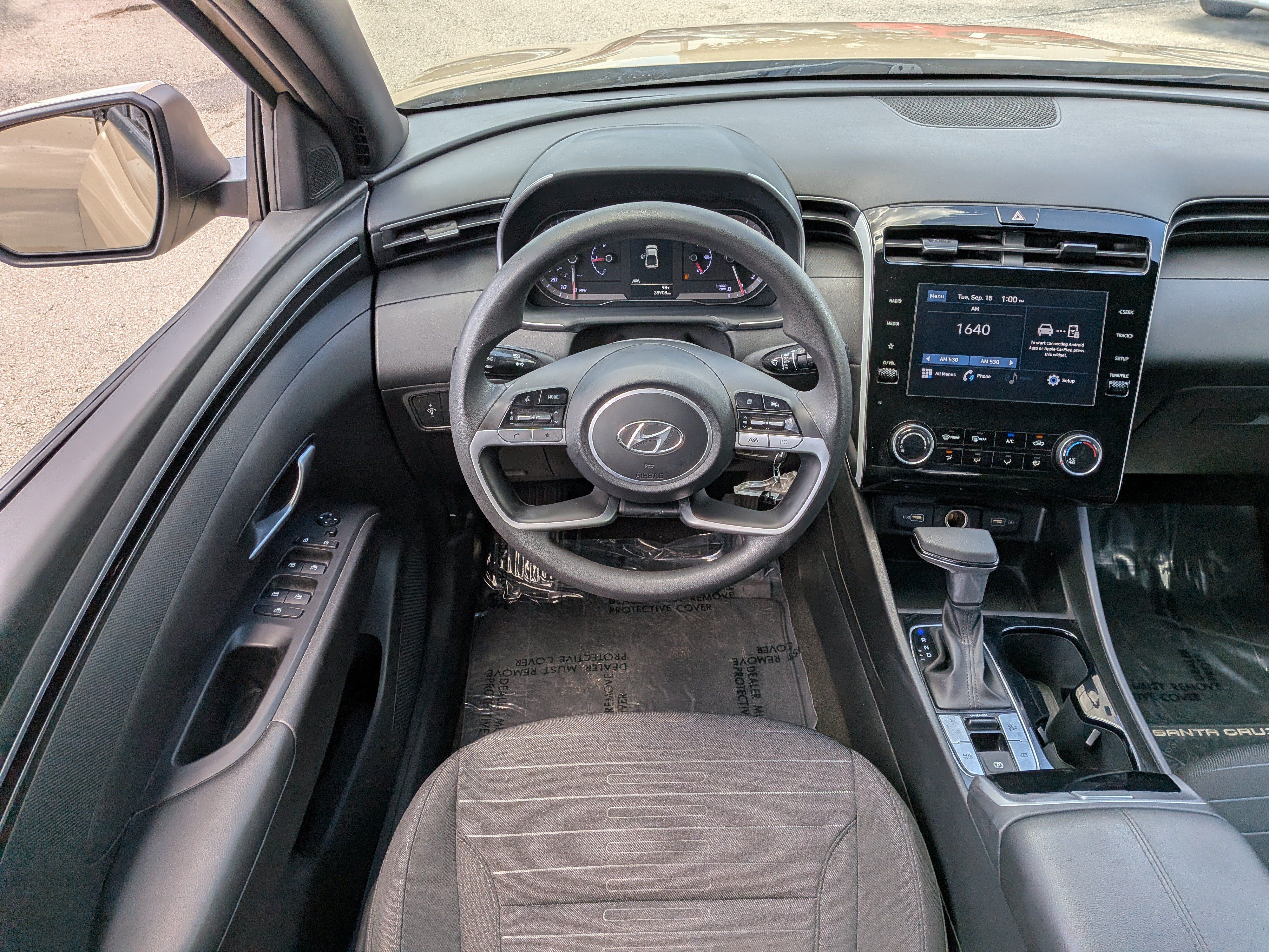 Used 2024 Hyundai Santa Cruz SE FWD image 16