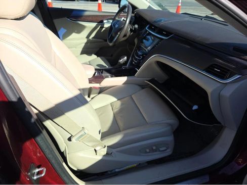 Used 2017 Cadillac XTS Luxury image 9