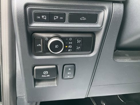 Used 2023 Ford F150 Lariat w/ Equipment Group 502A High image 17