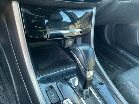 Used 2017 Honda Accord Sport Special Edition image 19