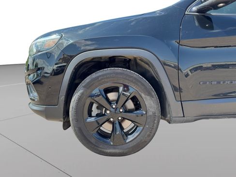 Used 2023 Jeep Cherokee Altitude Lux AWD/4WD image 9