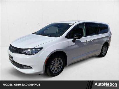 New 2024 Chrysler Voyager LX