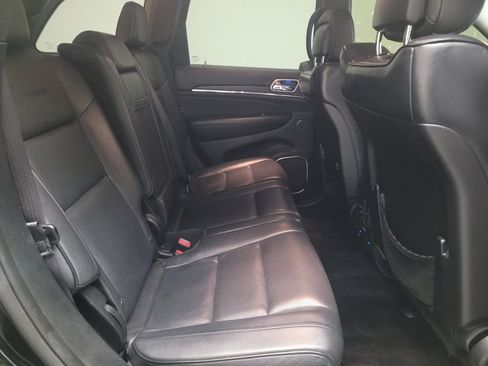 Used 2017 Jeep Grand Cherokee Summit w/ Platinum Series Group AWD/4WD image 19