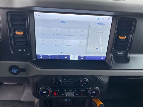 Used 2023 Ford Bronco Badlands w/ Sasquatch Package image 11