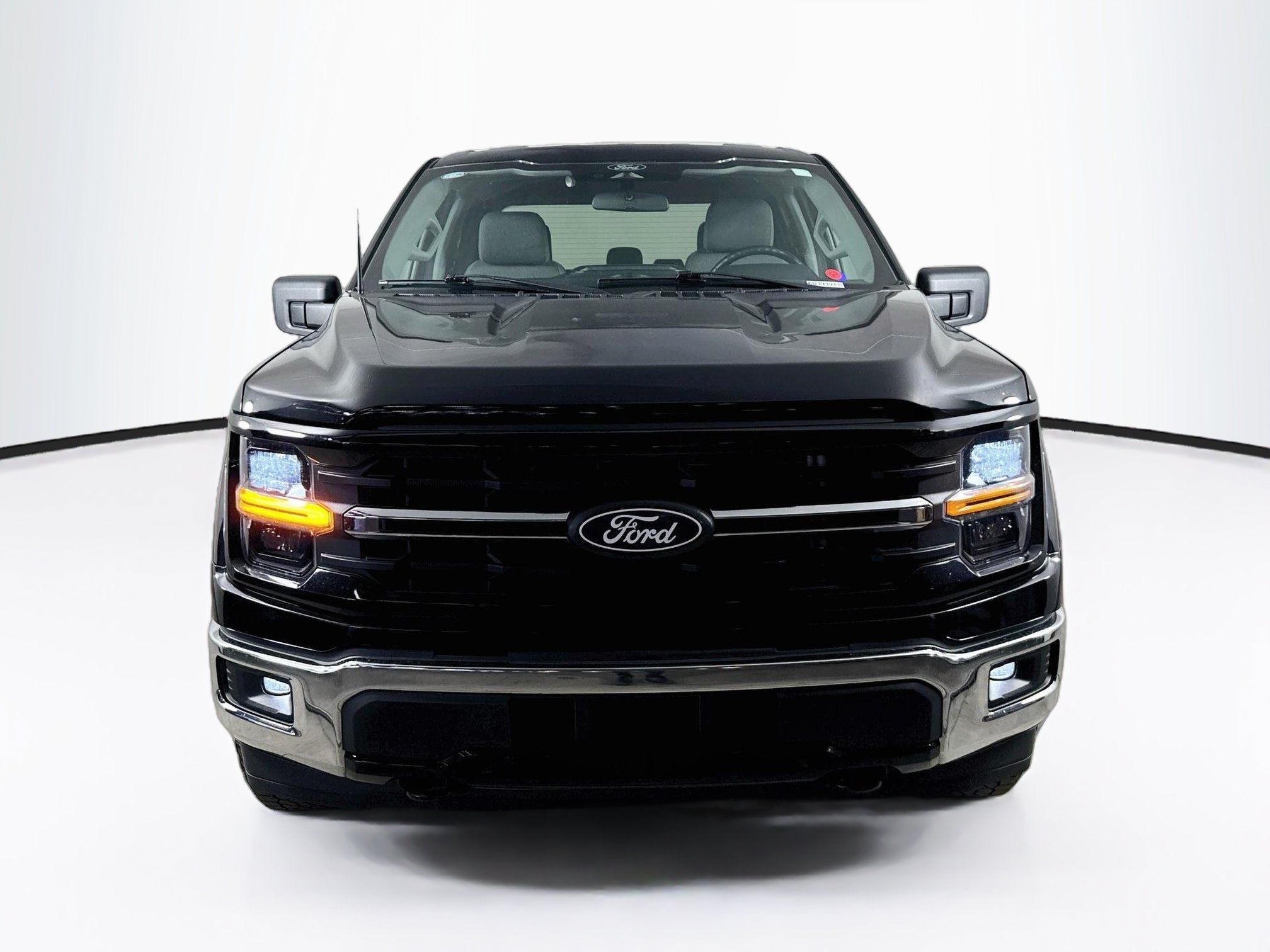 Used 2025 Ford F150 XLT w/ Equipment Group 301A Standard AWD/4WD image 3