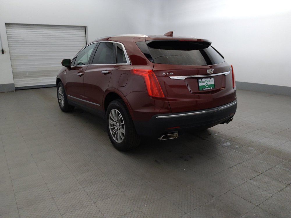 Used 2018 Cadillac XT5 Luxury w/ Driver Awareness Package FWD image 5