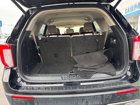 Used 2023 Ford Explorer XLT w/ Equipment Group 202A image 27