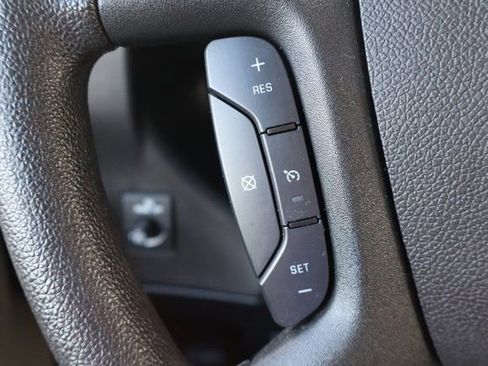 Used 2024 Chevrolet Express 2500 Work Van w/ Driver Convenience Package image 20