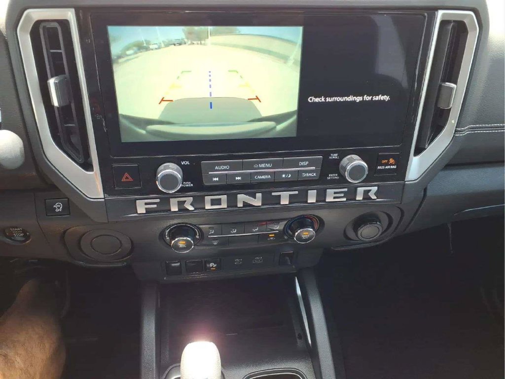 Certified 2026 Nissan Frontier SV RWD image 16