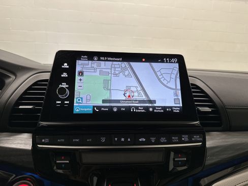 Used 2025 Honda Odyssey Elite image 30