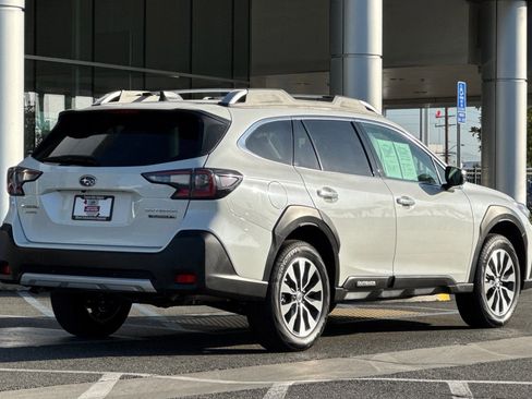 Certified 2024 Subaru Outback Touring XT image 4