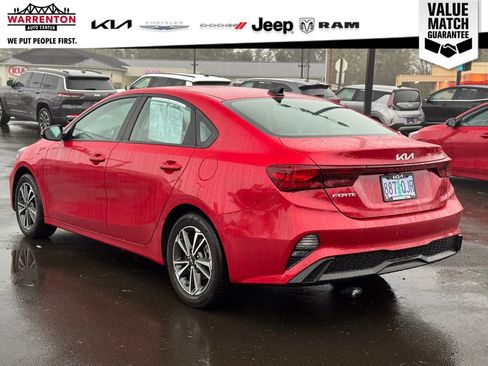 Certified 2024 Kia Forte LXS w/ LXS Technology Package image 4