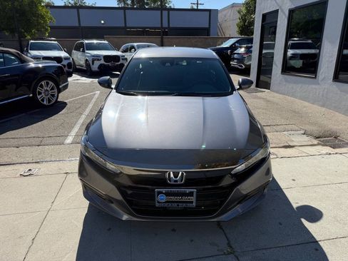 Used 2019 Honda Accord Sport image 4
